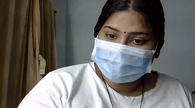 cutelady65 online show from February 8, 2025, 3:10 pm