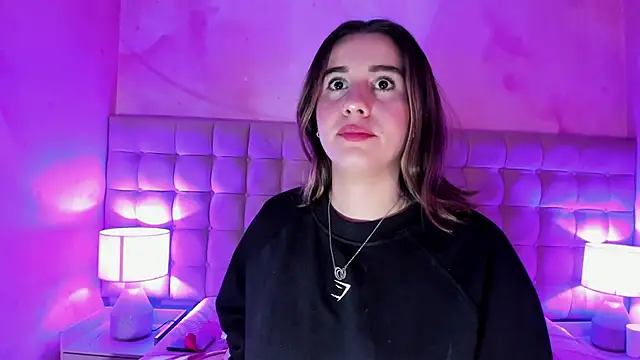 LanaHerondale online show from February 9, 2025, 9:37 am