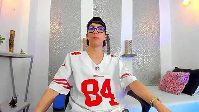 Nikolay Gregori online show from March 7, 2025, 10:13 am