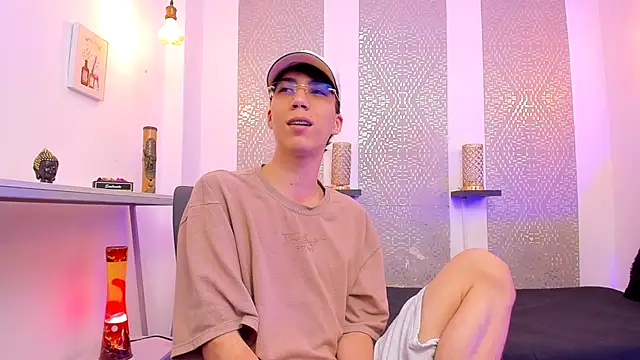 Nikolay Gregori online show from December 5, 2025, 4:22 am