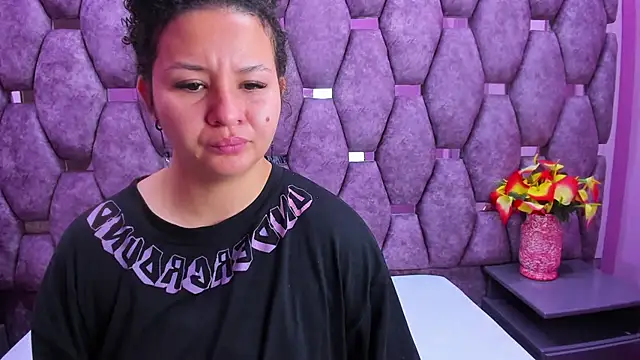 Snapshot of AlaSmith chatting on September 27, 2025, 2:50 am AlaSmith online show from September 27, 2025, 2:50 am