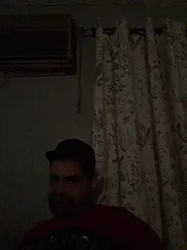 Miguel16i online show from January 2, 2025, 4:52 am