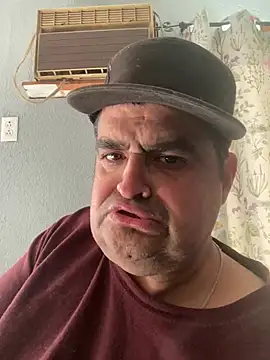 Miguel16i online show from January 22, 2025, 9:32 pm