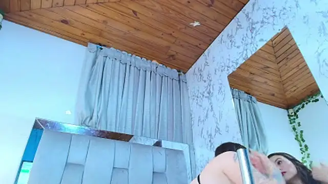 Snapshot of Eda_Bonne chatting on February 15, 2026, 12:48 pm Eda Bonne online show from February 15, 2026, 12:48 pm