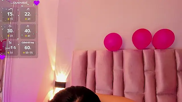 Snapshot of NikyBrookss chatting on February 17, 2026, 1:08 pm NikyBrookss online show from February 17, 2026, 1:08 pm