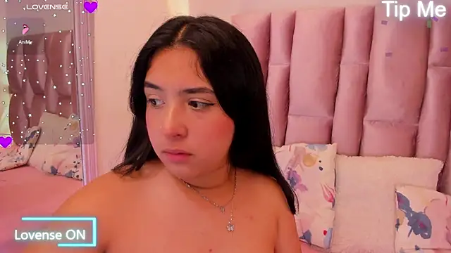 Snapshot of NikyBrookss chatting on February 25, 2026, 1:22 pm NikyBrookss online show from February 25, 2026, 1:22 pm