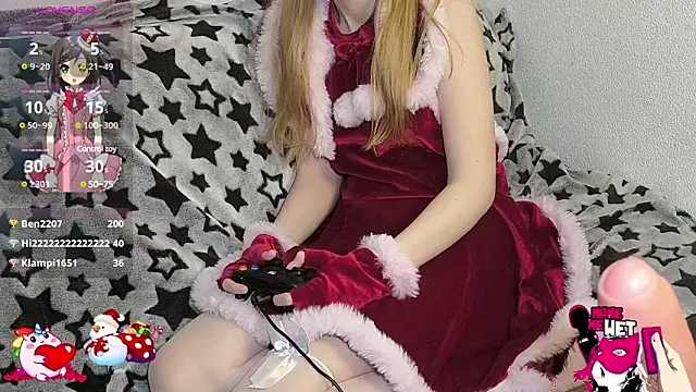 Snapshot of PlayMaid chatting on December 4, 2024, 12:30 pm PlayMaid online show from December 4, 2024, 12:30 pm