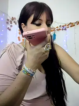 Snapshot of kristal_ktl chatting on September 10, 2025, 1:04 am kristal ktl online show from September 10, 2025, 1:04 am