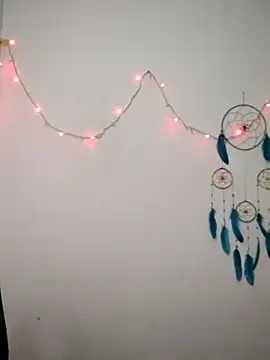 kristal ktl online show from April 9, 2026, 1:29 am