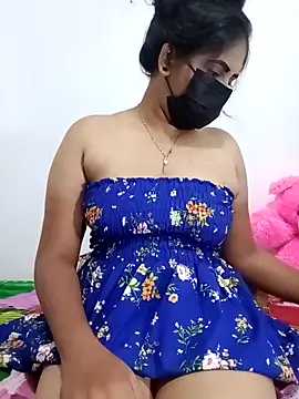 SLZAARA online show from December 2, 2025, 8:21 pm