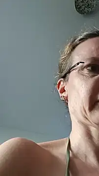 Snapshot of AnnikaRose chatting on June 29, 2026, 1:33 pm AnnikaRose online show from June 29, 2026, 1:33 pm
