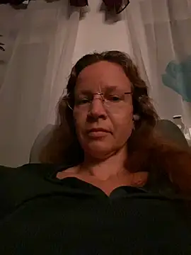 Snapshot of AnnikaRose chatting on October 6, 2025, 5:52 am AnnikaRose online show from October 6, 2025, 5:52 am