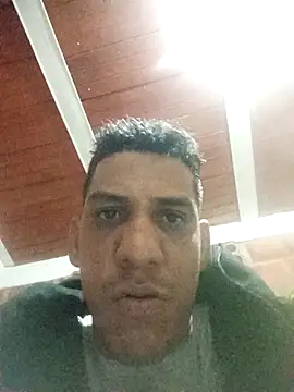 Snapshot of Elvergon3456 chatting on December 17, 2025, 4:50 am Elvergon3456 online show from December 17, 2025, 4:50 am