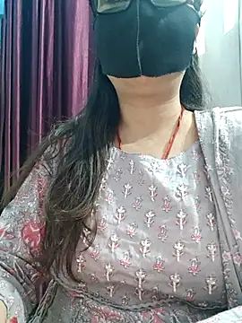 Aishwaryaa 69 online show from March 1, 2026, 8:25 am