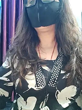 Aishwaryaa 69 online show from February 13, 2026, 10:15 am