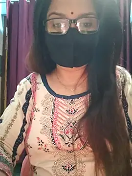 Aishwaryaa 69 online show from October 27, 2025, 11:44 am