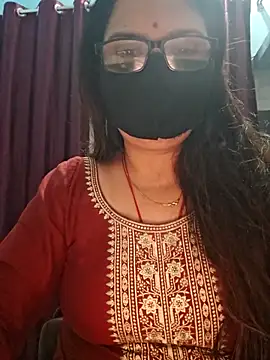 Aishwaryaa 69 online show from November 28, 2025, 3:56 pm