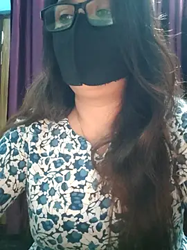 Aishwaryaa 69 online show from October 21, 2025, 4:50 pm