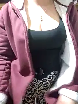 Kitty Doll69 online show from February 5, 2025, 8:46 pm