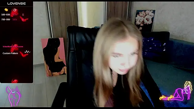  NigoNika online show from February 6, 2025, 11:42 am