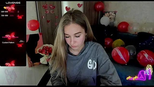  NigoNika online show from February 17, 2025, 12:49 pm