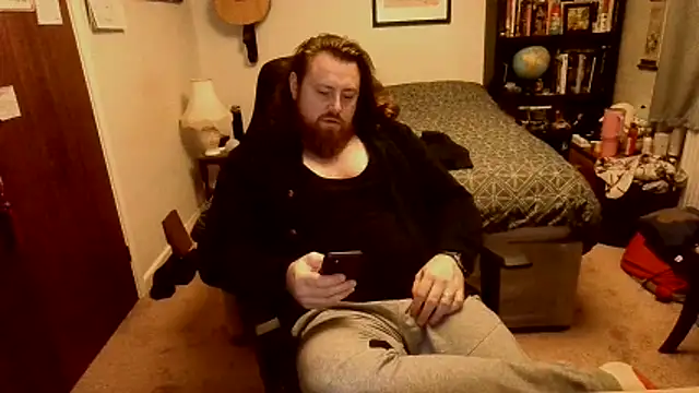 Hairy Guy30 online show from November 29, 2025, 4:51 pm