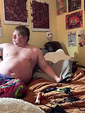 Mic Oxinner online show from April 22, 2026, 9:38 am