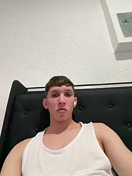 Snapshot of Jose_rz chatting on December 18, 2025, 4:33 pm Jose rz online show from December 18, 2025, 4:33 pm