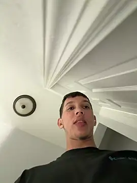 Jose rz online show from April 22, 2026, 12:28 am