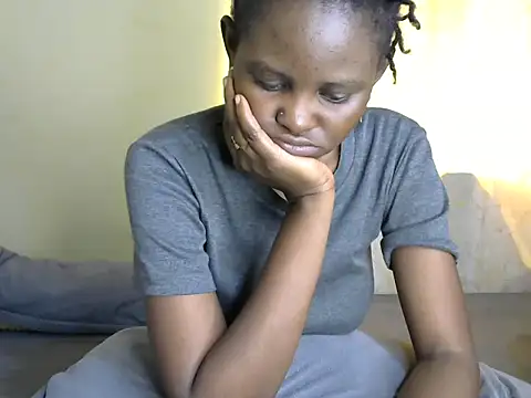 Kasweet Lee online show from April 2, 2026, 8:43 am