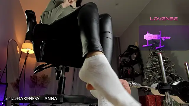 AnnaTrueno online show from January 11, 2026, 6:15 pm