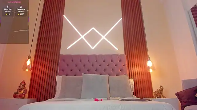 Sophia turneer online show from February 5, 2026, 4:08 am