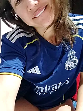 melissa 35  online show from December 1, 2025, 11:55 am