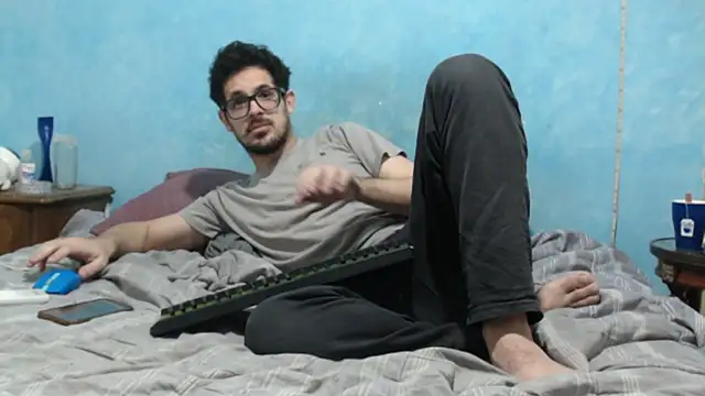 Snapshot of Morpheus-the-oniro chatting on September 27, 2025, 3:18 pm Morpheus-the-oniro online show from September 27, 2025, 3:18 pm