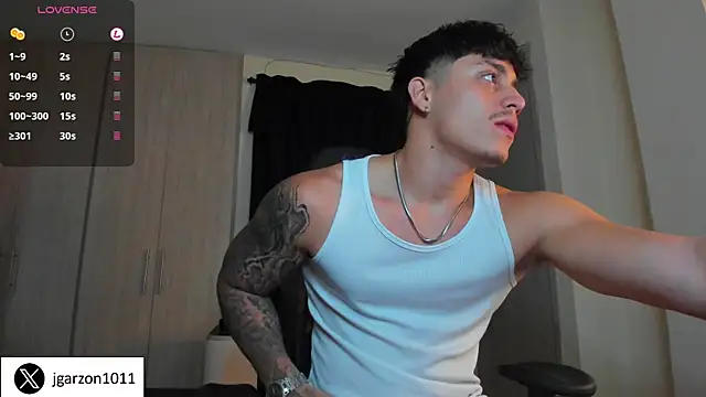 Snapshot of _joansoto chatting on February 8, 2025, 1:33 pm joansoto online show from February 8, 2025, 1:33 pm