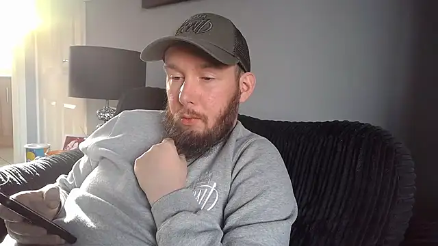 Snapshot of Chubbydan chatting on December 4, 2024, 12:30 pm Chubbydan online show from December 4, 2024, 12:30 pm