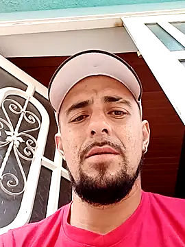 Snapshot of fire_menxxx001 chatting on February 8, 2025, 2:05 pm fire menxxx001 online show from February 8, 2025, 2:05 pm