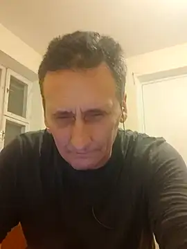 Snapshot of Viause_Kentauelle chatting on March 4, 2025, 7:01 pm Viause Kentauelle online show from March 4, 2025, 7:01 pm