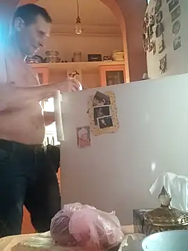 Snapshot of Viause_Kentauelle chatting on February 14, 2025, 10:28 am Viause Kentauelle online show from February 14, 2025, 10:28 am