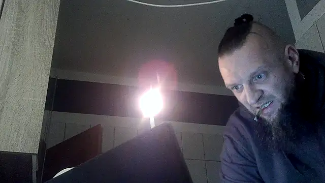 donhulio482 online show from December 4, 2025, 7:02 pm