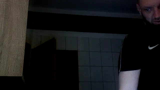 donhulio482 online show from November 1, 2025, 5:29 pm