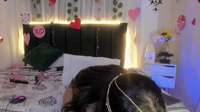 party-naugthysex online show from February 15, 2025, 10:33 am