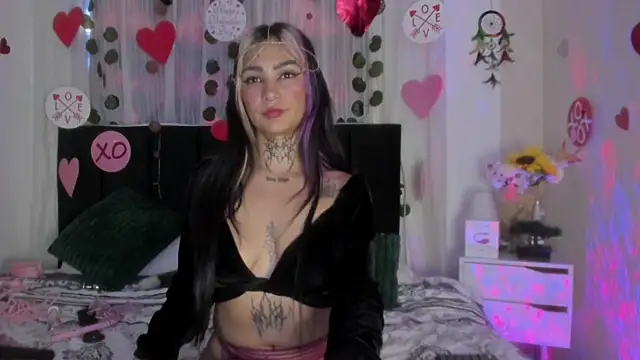 party-naugthysex online show from February 15, 2025, 1:38 pm