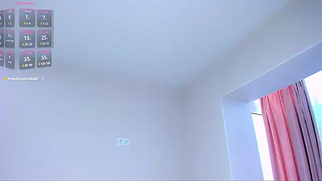 Feral  berry   online show from September 19, 2025, 8:18 am