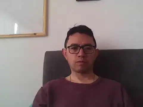 Diptongo online show from December 30, 2024, 3:45 pm