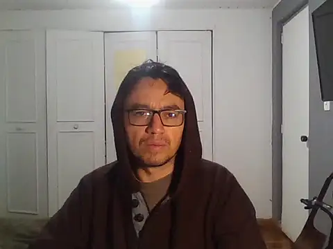 Diptongo online show from November 23, 2025, 4:22 am