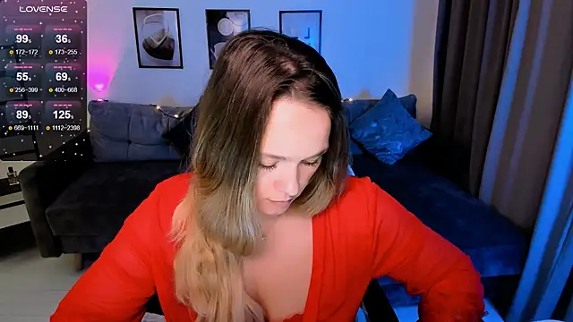 Snapshot of SherillBrill chatting on November 8, 2025, 2:53 pm SherillBrill online show from November 8, 2025, 2:53 pm