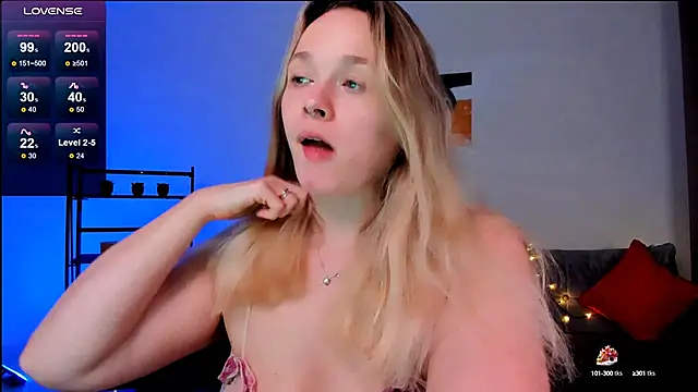 Snapshot of SherillBrill chatting on March 19, 2025, 6:34 pm SherillBrill online show from March 19, 2025, 6:34 pm