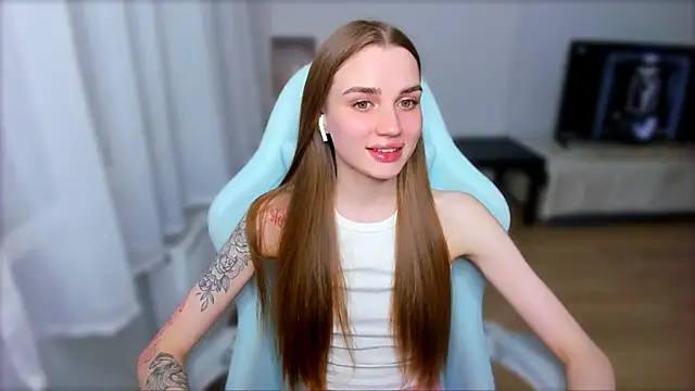 Snapshot of StellaLawless chatting on February 12, 2025, 7:45 pm StellaLawless online show from February 12, 2025, 7:45 pm