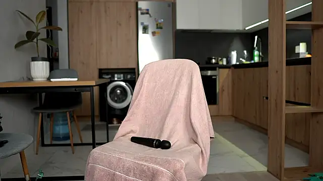 Nikita Karma online show from February 5, 2026, 3:41 pm